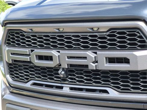 Used 2018 Ford F150 Raptor w/ Equipment Group 802A Luxury AWD/4WD image 12