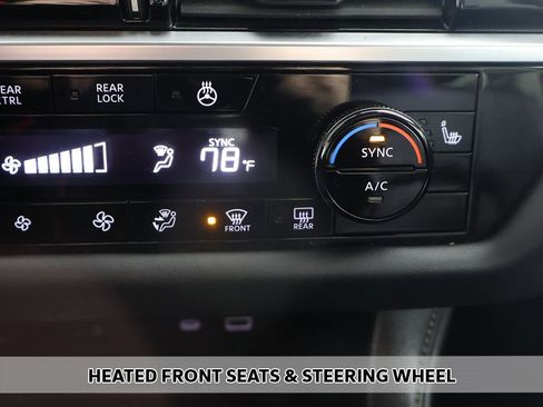 Used 2023 Nissan Pathfinder SL w/ Cargo Package image 7