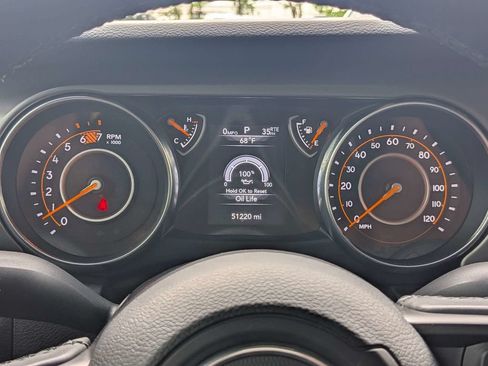 Used 2022 Jeep Wrangler Unlimited Sport AWD/4WD image 21