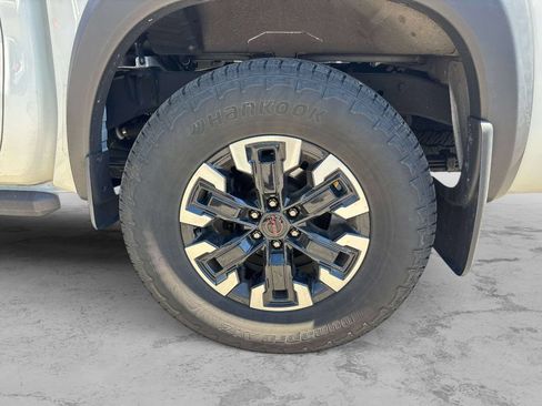 Used 2024 Nissan Frontier PRO-4X w/ Pro Convenience Package AWD/4WD image 32