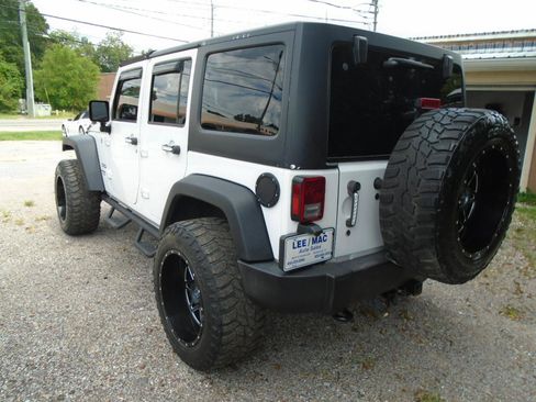 Used 2016 Jeep Wrangler Unlimited Sport w/ Quick Order Package 24S AWD/4WD image 4