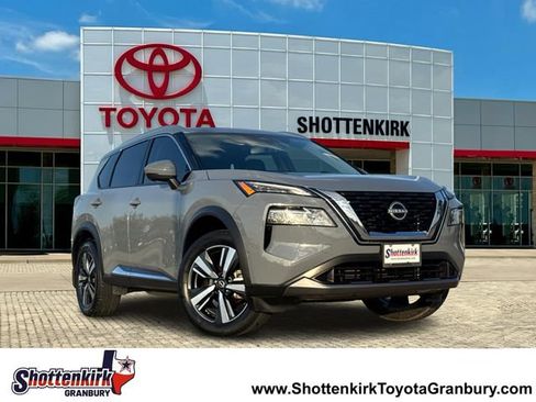 Used 2023 Nissan Rogue SL w/ SL Premium Package FWD image 1