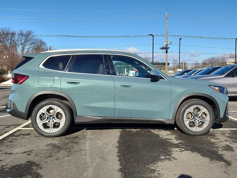 Certified 2023 BMW X1 xDrive28i w/ Convenience Package image 7