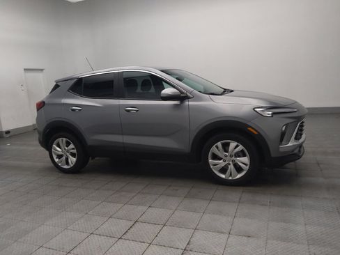 Used 2024 Buick Encore GX Preferred FWD image 11