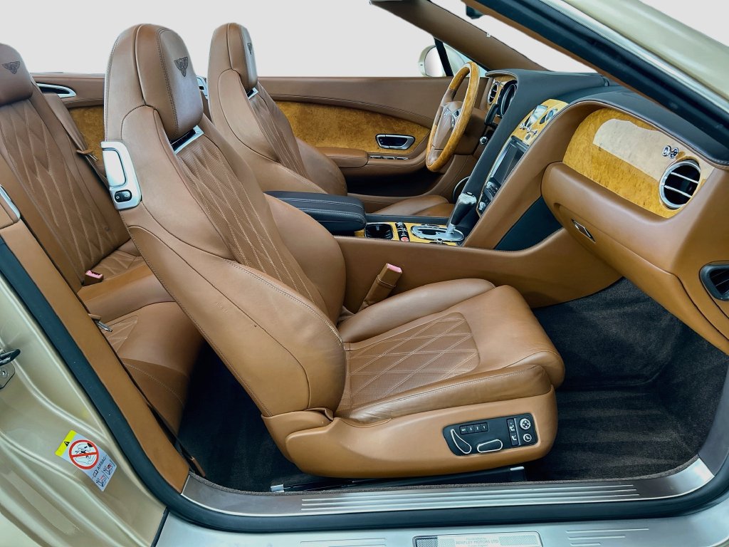 Used 2012 Bentley Continental GT AWD/4WD image 26