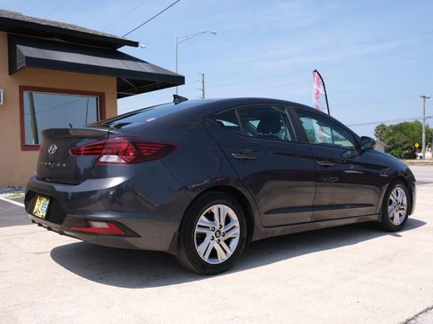 Used 2020 Hyundai Elantra SEL w/ Cargo Package (C1) FWD image 5
