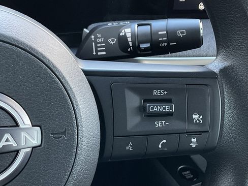 New 2026 Nissan Kicks S image 23