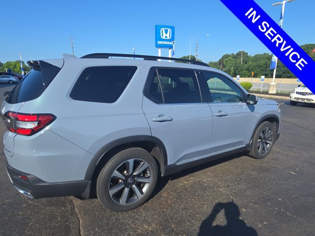 Used 2023 Honda Pilot Elite image 5