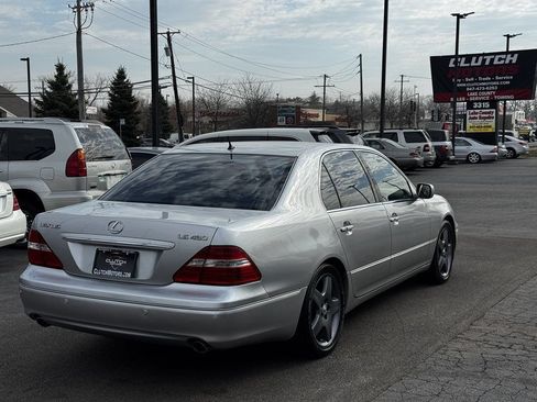 Used 2005 Lexus LS 430 w/ Ultra Luxury Pkg RWD image 5