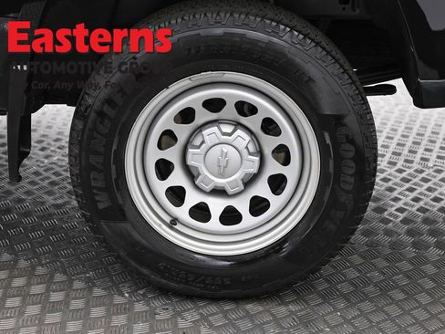 Used 2023 Chevrolet Colorado W/T RWD image 30