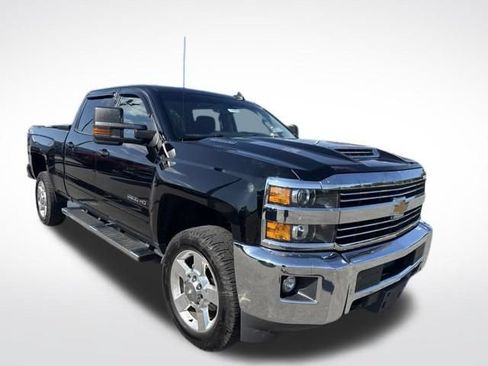 Used 2018 Chevrolet Silverado 2500 LT w/ LT Convenience Package AWD/4WD image 7