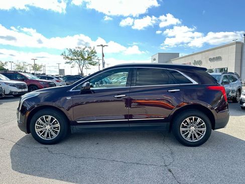Used 2017 Cadillac XT5 Luxury w/ Driver Awareness Package image 10
