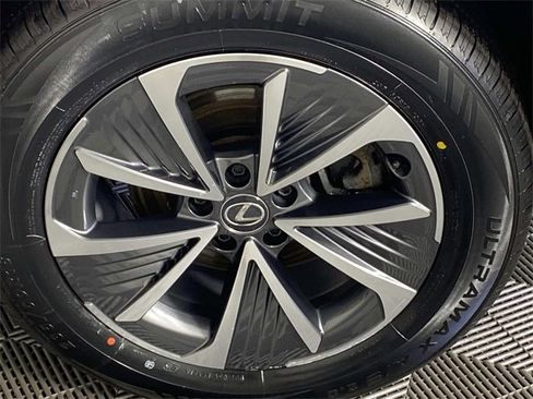 Used 2023 Lexus RZ 450e Premium w/ Technology Package image 30