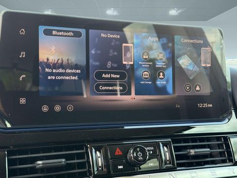 New 2026 Nissan Pathfinder SL image 23