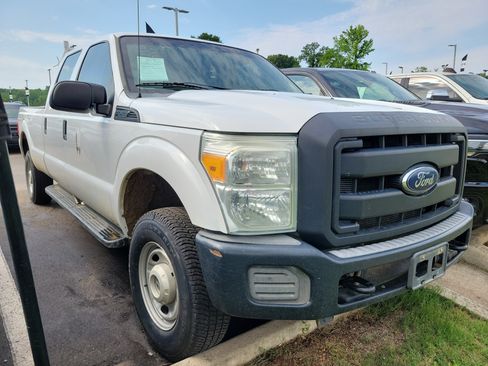 Used 2014 Ford F250 XL AWD/4WD image 1
