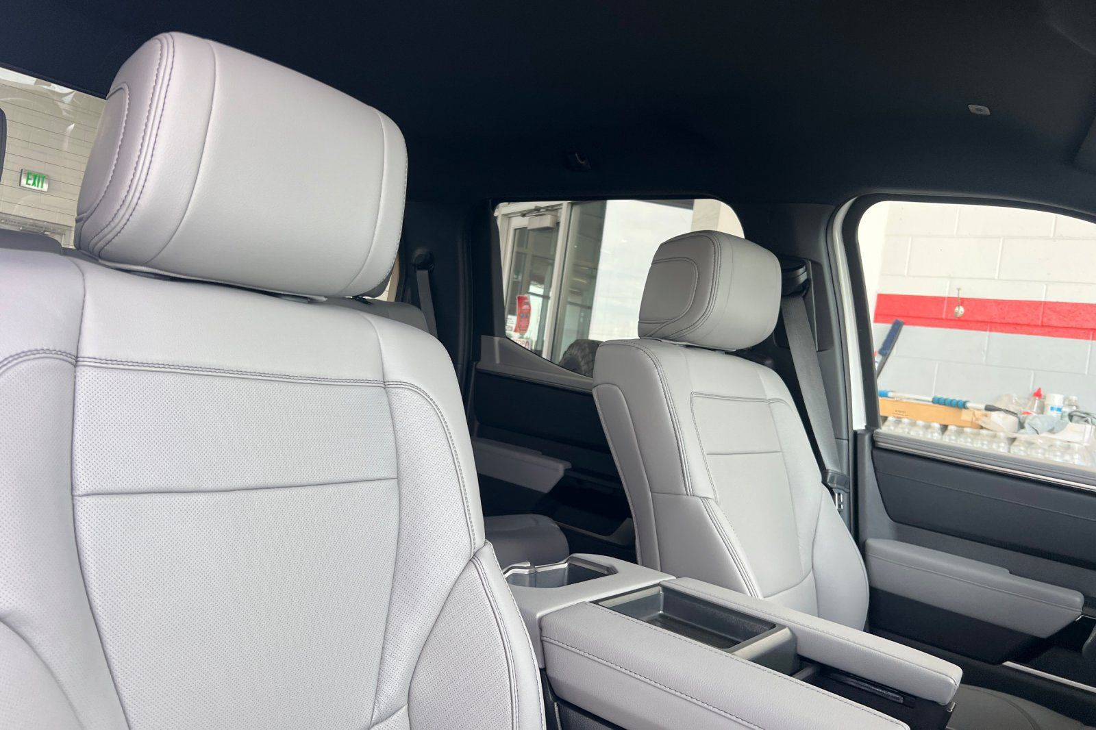 New 2026 Toyota Tundra Limited AWD/4WD image 13