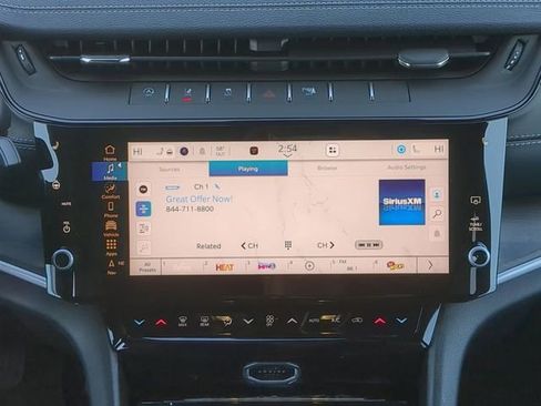 New 2026 Jeep Grand Cherokee Limited w/ Limited Altitude Package image 21