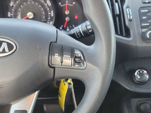 Used 2012 Kia Sportage LX FWD image 25