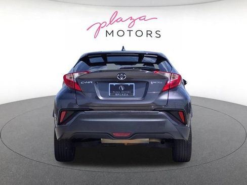Used 2019 Toyota C-HR Limited FWD image 6