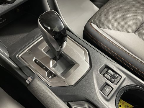 Used 2020 Subaru Crosstrek 2.0i Premium w/ Moonroof Package 1 image 25