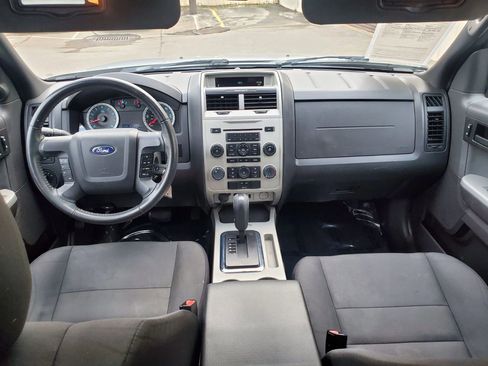 Used 2012 Ford Escape XLT image 24
