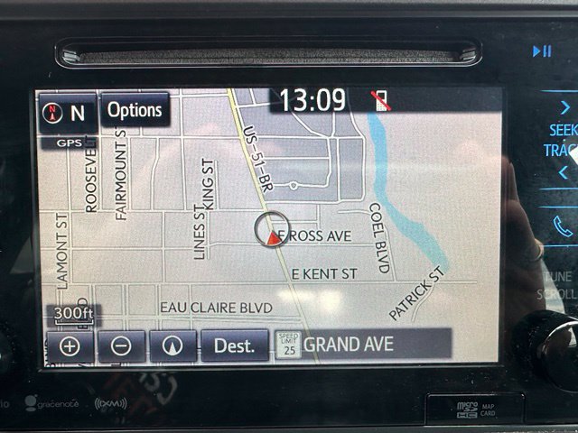 Used 2016 Toyota Tacoma TRD Sport AWD/4WD image 23