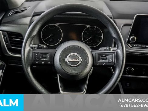 Used 2024 Nissan Rogue S FWD image 25