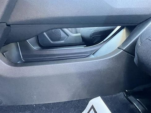 New 2026 Chevrolet Equinox EV LT image 14