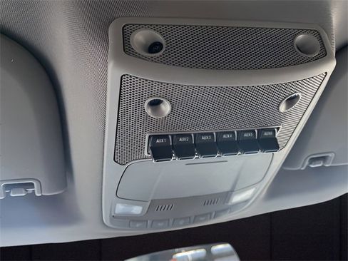 Used 2019 Ford F550 4x4 Regular Cab Super Duty image 15