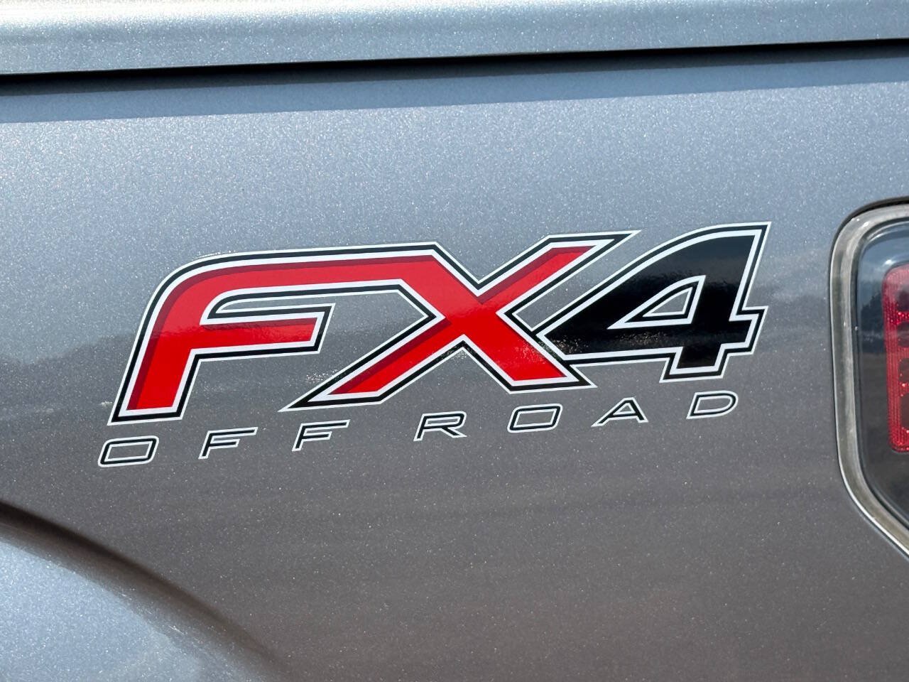 Used 2013 Ford F150 FX4 w/ Luxury Equipment Group AWD/4WD image 10