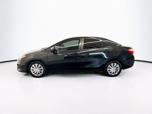 Used 2018 Toyota Corolla LE FWD image 4