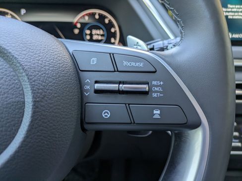 Used 2023 Hyundai Sonata Limited image 22