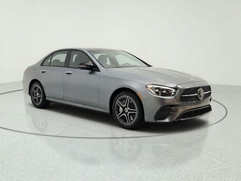 Certified 2023 Mercedes-Benz E 450 4MATIC Sedan image 3
