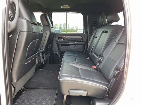 Used 2024 RAM 3500 Limited AWD/4WD image 12