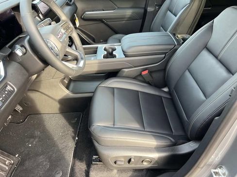 New 2026 GMC Acadia Elevation w/ Black Edition image 19