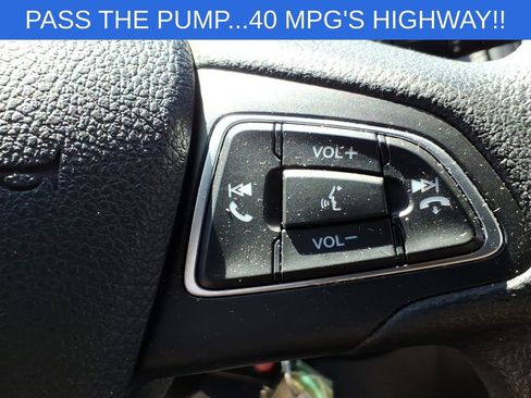 Used 2016 Ford Focus S w/ Exterior Protection Package image 21