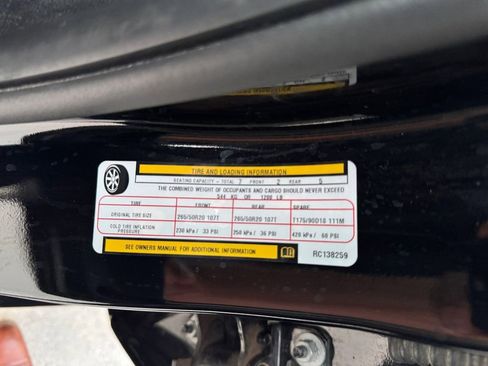 Used 2024 Dodge Durango GT image 38