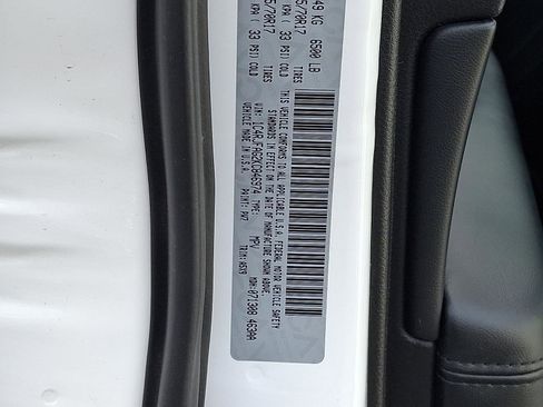 Used 2019 Jeep Grand Cherokee Laredo image 26