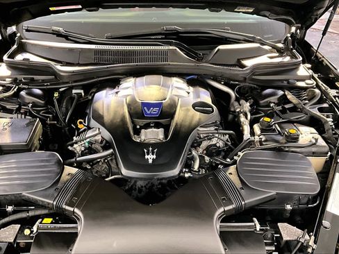 Used 2018 Maserati Quattroporte S GranLusso Q4 image 30