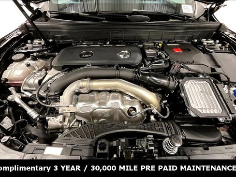 Used 2025 Mercedes-Benz GLB 250 image 28