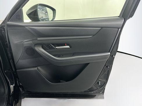 Used 2025 MAZDA CX-90 3.3 Turbo w/ Select Package image 34