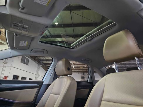 Used 2019 Volkswagen Jetta SEL image 23