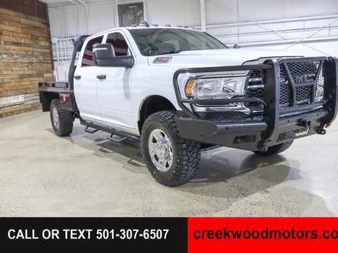 Used 2024 RAM 2500 Tradesman w/ Chrome Appearance Group AWD/4WD image 24