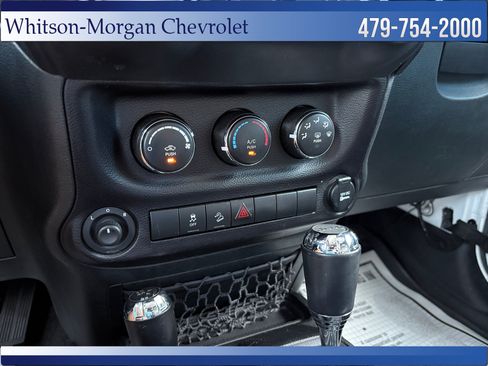 Used 2015 Jeep Wrangler Sport AWD/4WD image 21