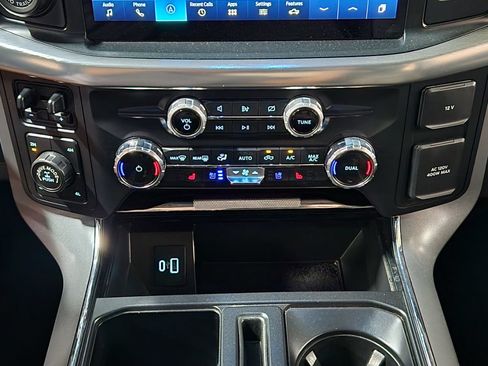 Used 2022 Ford F150 Lariat w/ Equipment Group 501A Mid AWD/4WD image 39