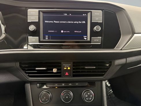 Used 2019 Volkswagen Jetta S FWD image 25