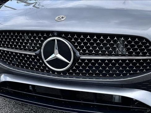Used 2025 Mercedes-Benz CLA 250 image 33