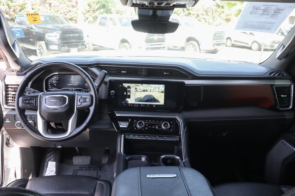Used 2024 GMC Sierra 2500 Denali w/ Denali Reserve Package AWD/4WD image 32