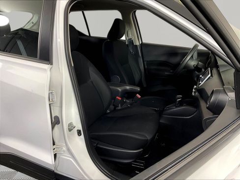Used 2023 Nissan Kicks S FWD image 28