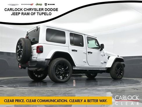 Used 2025 Jeep Wrangler Sahara w/ Safety Group AWD/4WD image 35